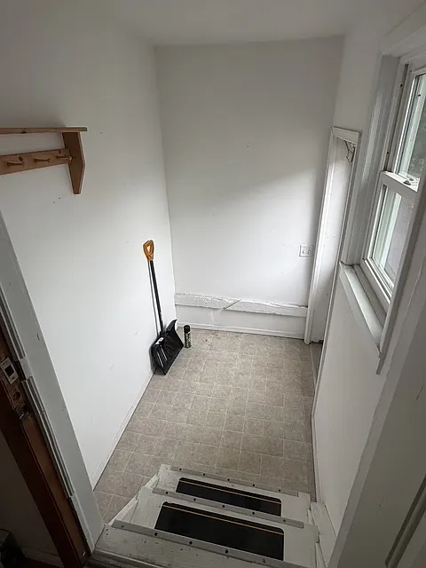 2 bed, 1047 sqft, $1,800 — Photo 4