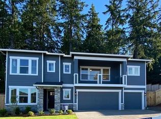 10771 SW Lady Marion Dr, Tigard, OR 97224