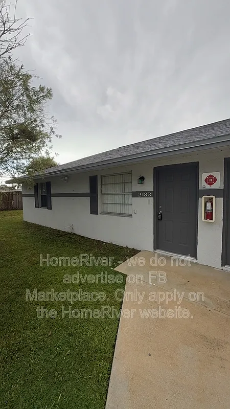 2 bed, 1.0 bath, 800 sqft, $1,380 — Photo 2