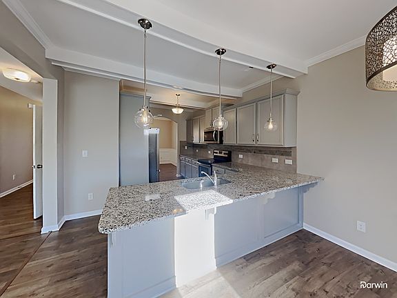 2nd image of 104 Maggie Dr