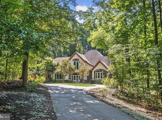 11424 Castle Ln, Ellicott City, MD 21042