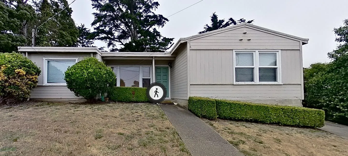 543 Miller Ave photo 1