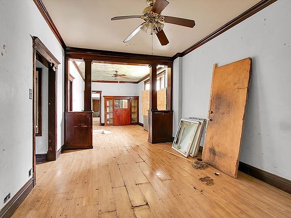 4th image of 414 & 410 S Kilbourn Ave