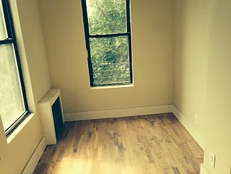 Rented by Loom Group