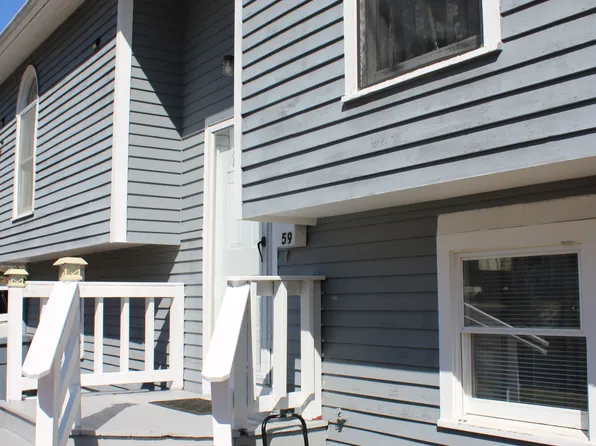 59 Madison St, Warwick, RI 02888