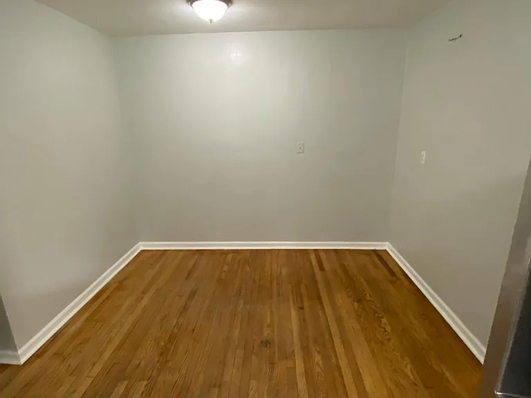 100 Clinton Springs Ave #1 — Photo 7
