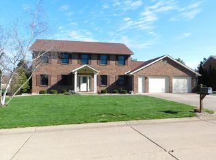 1124 E Israel St, Greensburg, IN 47240