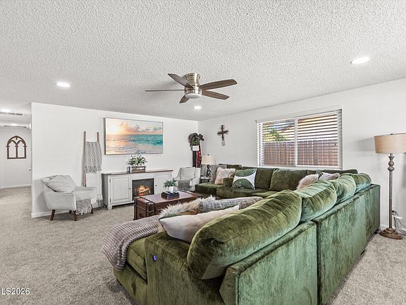 4th image of 1821 Camille Dr