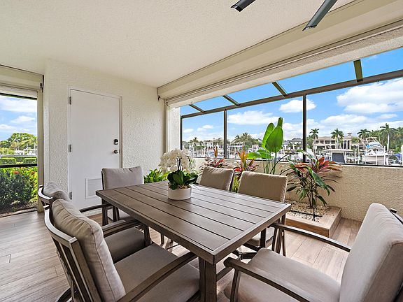 4th image of 513 Oak Harbour Drive