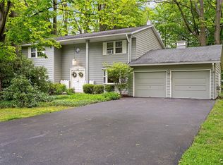 2507 Country Ln, Baldwinsville, NY 13027