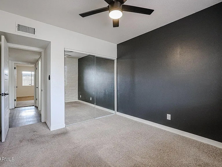 1803 W Maryland Ave — Photo 10