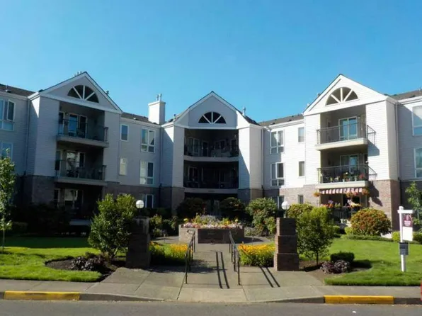 15530 NE Knott St Unit 30, Portland, OR 97230