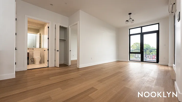 Rented by Nooklyn NYC LLC | media 76