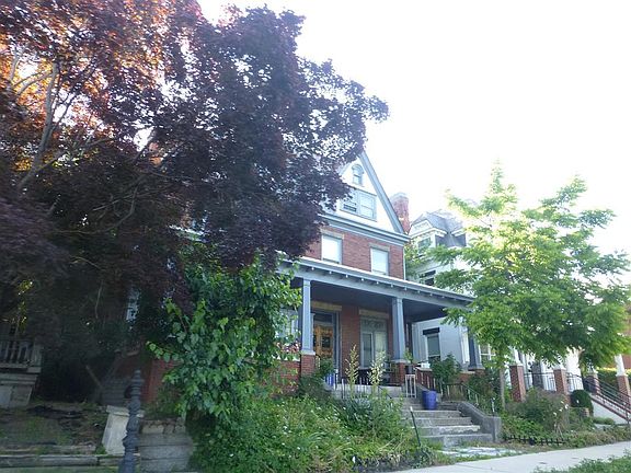 2nd image of 1423 N Front St