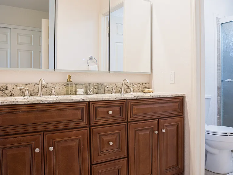 7921 E Joshua Tree Ln — Photo 18