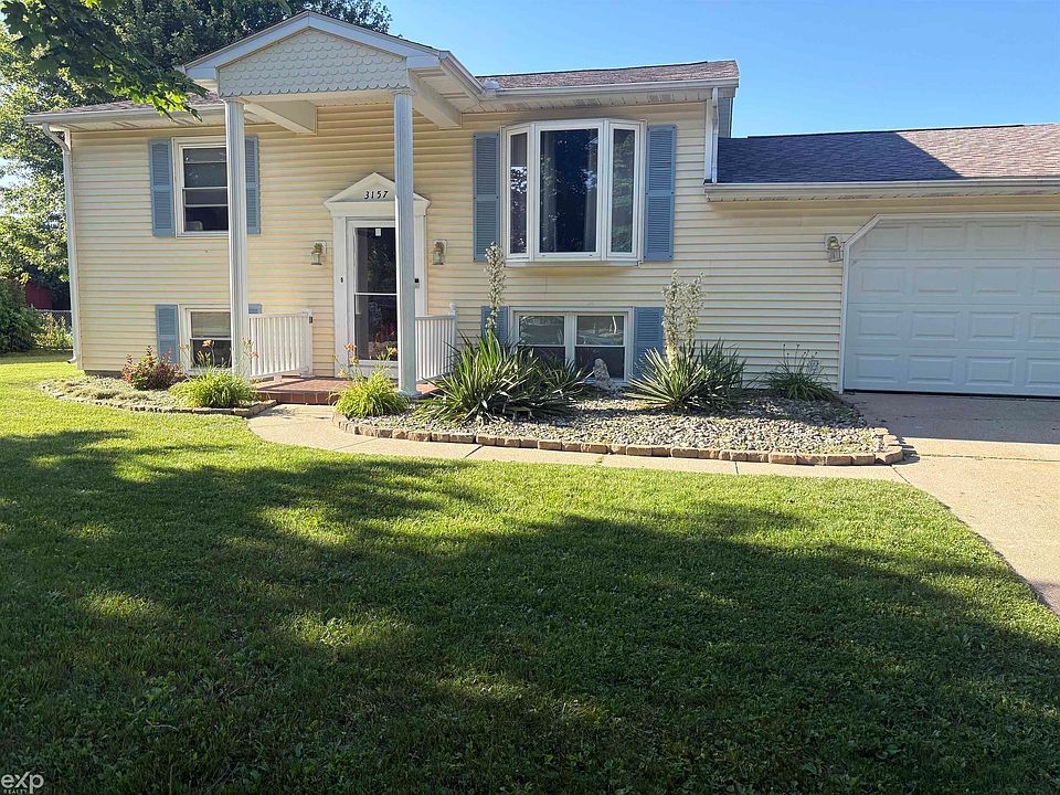 1st image of 3157 Coventry Dr