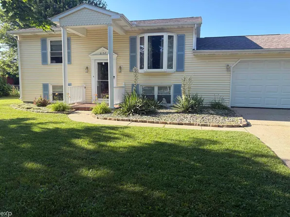 3157 Coventry Dr, Bay City, MI 48706
