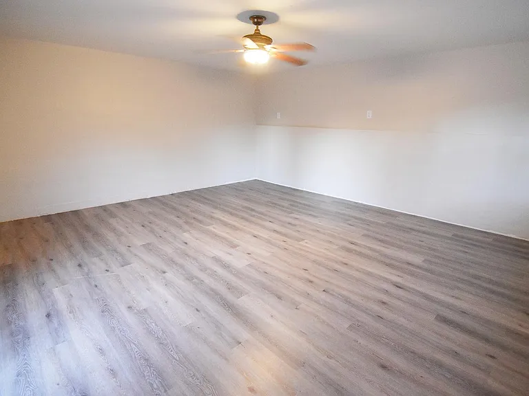 17339 Plummer St — Photo 41