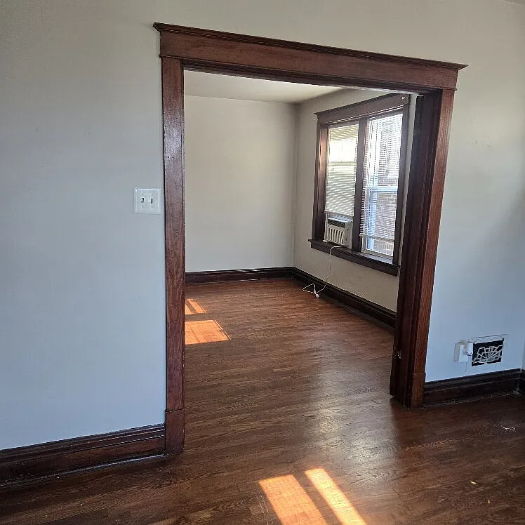 Studio, $850 — Photo 3