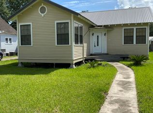 87 Lee St, Cypremort Pt, LA 70538