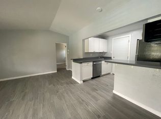 511 E Chuckwalla Rd #4, Palm Springs, CA 92262