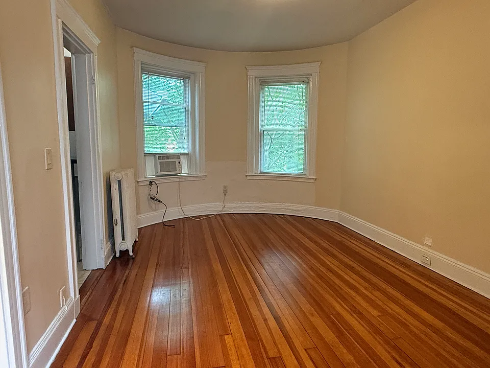 179 Winthrop Rd #8