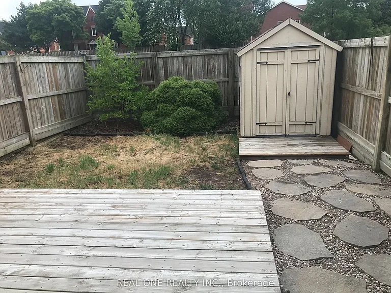 1580 Lancaster Dr #28 — Photo 23
