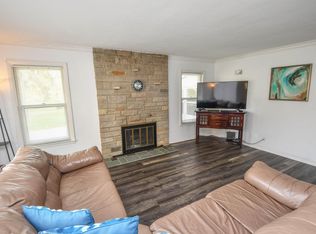 15935 Elderlawn Pkwy, Brookfield, WI 53005