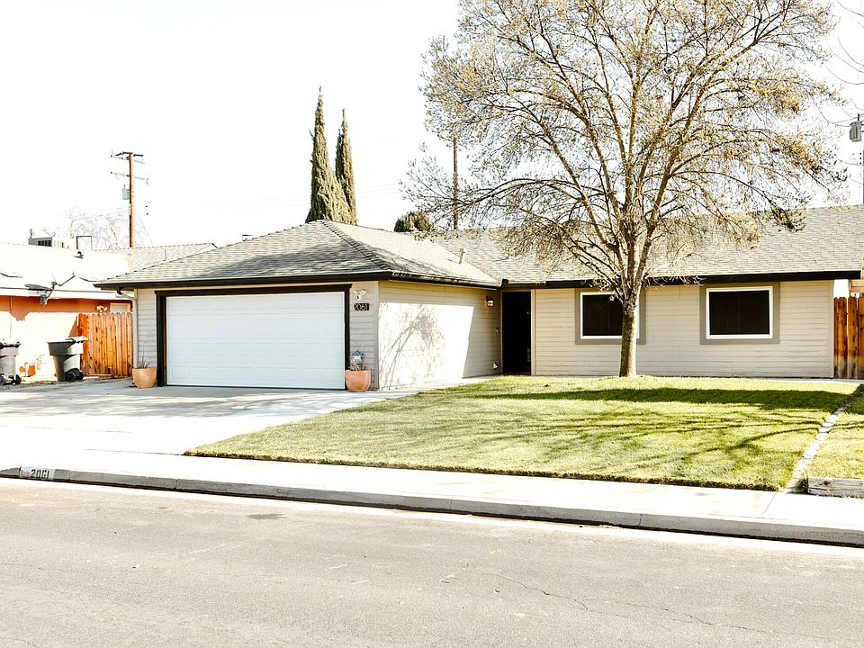 1st image of 2061 Candlewood Ln