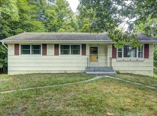 24 Scofield Hts, Poughkeepsie, NY 12603