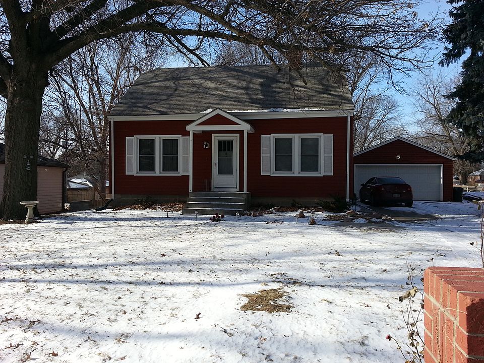 1st image of 1739 S 49th St