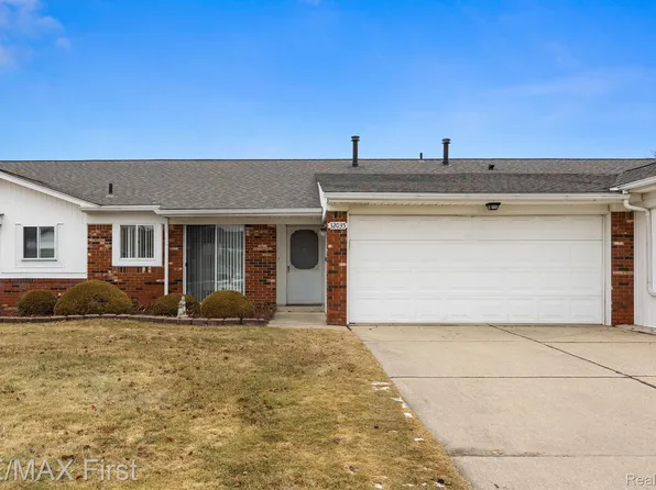 32035 Mark Adam Lange #42, Warren, MI 48093