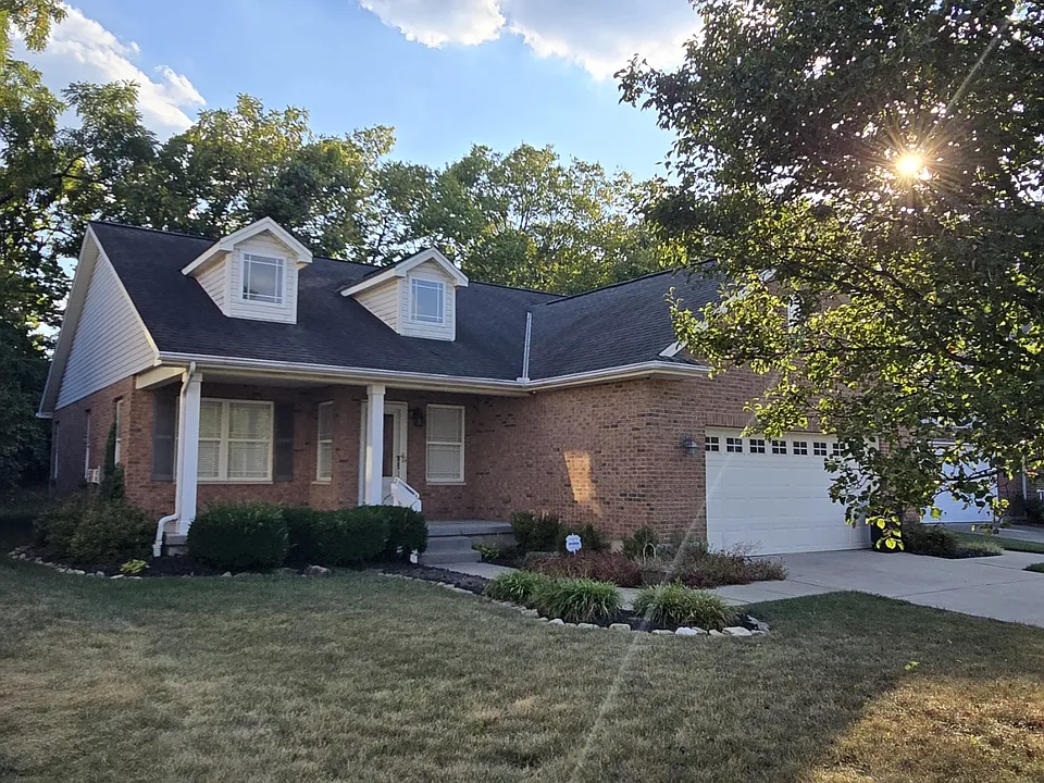 984 Olde Station Ct