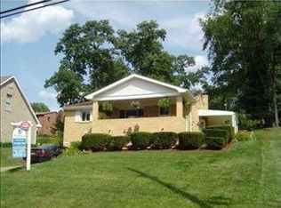 5963 McPherson Ave, Bethel Park, PA