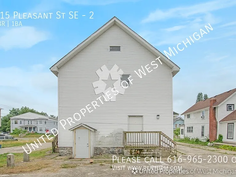 115 Pleasant St SE #2 — Photo 15