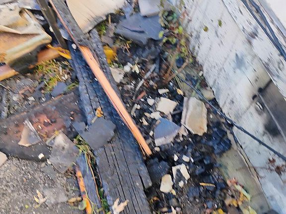 5th image of 17199 Hamburg St