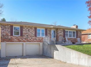 508 S Forrest Ave, Liberty, MO 64068