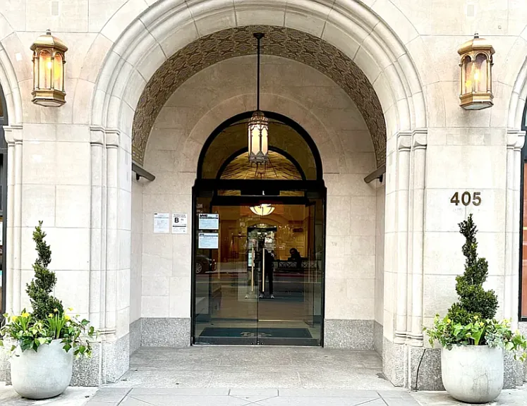 405 W 23rd St #5L — Photo 9