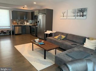 1701 South St APT 3, Philadelphia, PA 19146