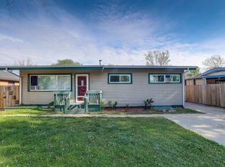 1900 E Idlewild Dr, Wichita, KS 67216