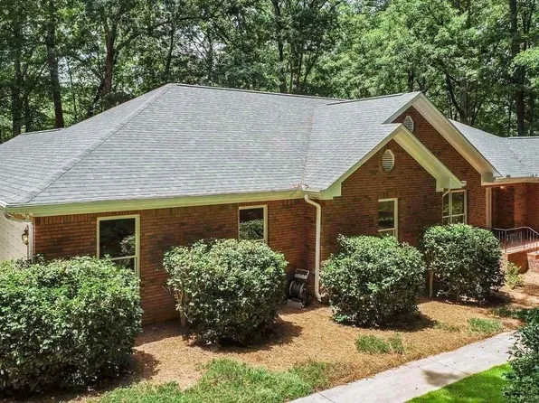 405 Countryside Dr, McDonough, GA 30252