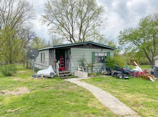 515 N Main St, Huntsville, MO 65259