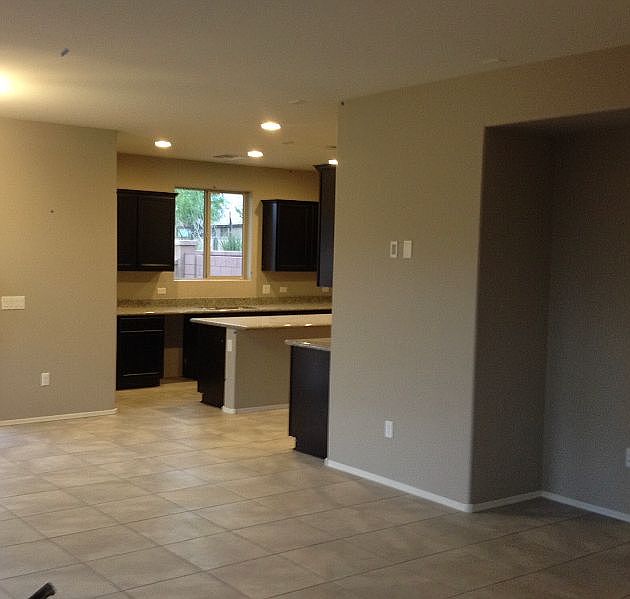 1st image of 657 W Calle Ocarina