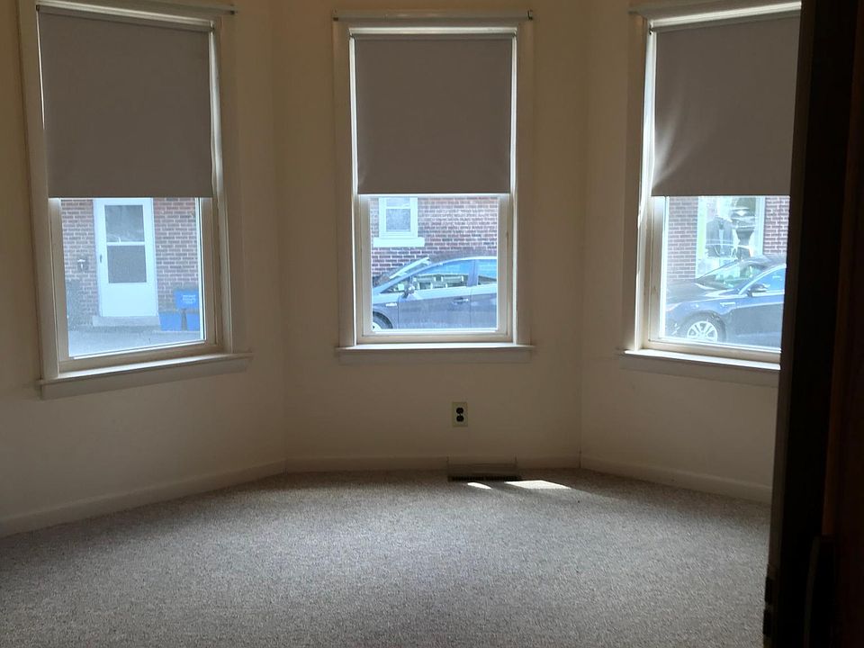 2nd image of 362 Pleasant St