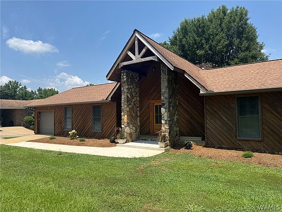 2nd image of 38 Sunset Cir