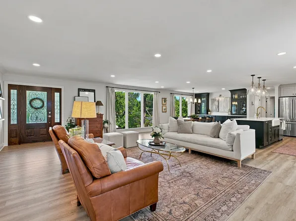 835 Highland Crest Dr, Nashville, TN 37205
