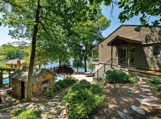 462 Severn Rd, Severna Park, MD 21146