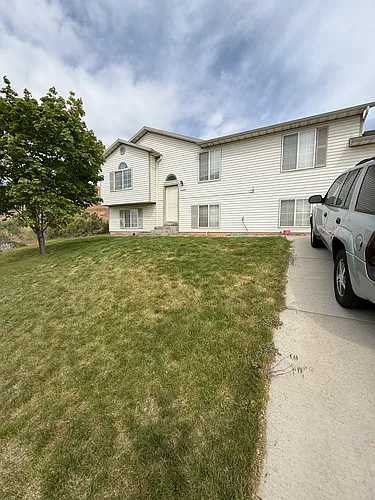 2350 E Terry St #B Photo 1 2350 E Terry St #B Photo 1