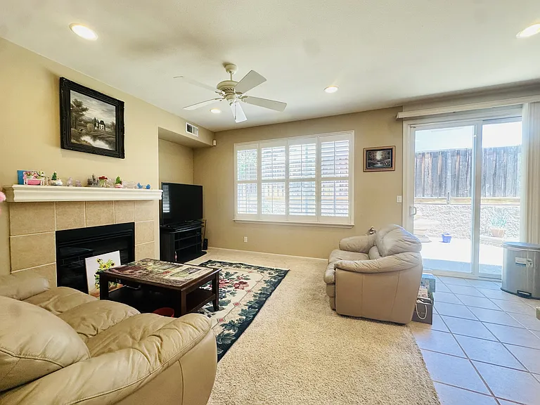2425 Milford Dr — Photo 6
