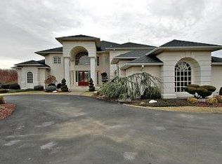 5744 Stanbrook Ln, Gaithersburg, MD 20882